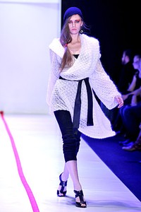 Lyudmila Norsoyan, Fall/Winter 2011. New York Fashion Week 2011. [Foto: Pascal Le Segretain/Getty Images]