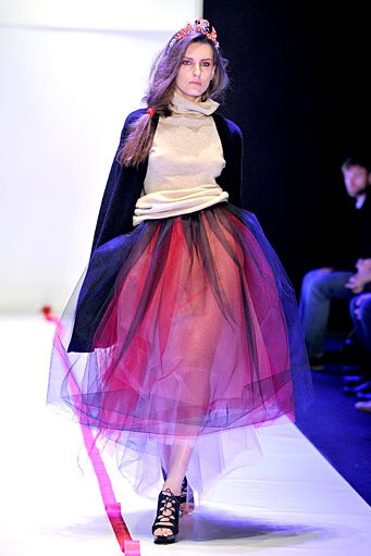 Lyudmila Norsoyan, Fall/Winter 2011. New York Fashion Week 2011. [Foto: Pascal Le Segretain/Getty Images]