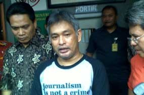 Tinggalkan LP Cipinang, Eks Pimred Playboy Dijemput Luna Maya