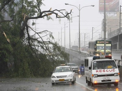 Tornado Mini Terjang Filipina