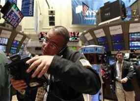 Kabar Baik dari Yunani Tahan Kejatuhan di Wall Street