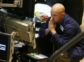 Krisis Yunani Belum Usai, Wall Street pun Terpuruk