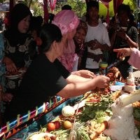 Hormati Leluhur, Warga Tanjungsari Gelar Sedekah Bumi