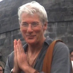 Budpar Masih Rayu Richard Gere Promosikan Indonesia