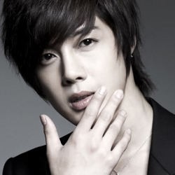 10 Leader KPop Terpopuler (1)
