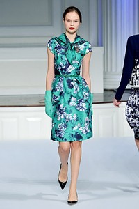 Oscar de la Renta, Pre-Fall/Winter 2011. New York Fashion Week 2011. [Photo by Slaven Vlasic/Getty Images]