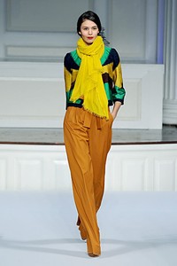 Oscar de la Renta, Pre-Fall/Winter 2011. New York Fashion Week 2011. [Photo by Slaven Vlasic/Getty Images]