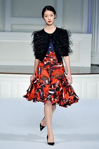 Oscar de la Renta, Pre-Fall/Winter 2011. New York Fashion Week 2011. [Photo by Slaven Vlasic/Getty Images]