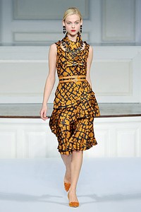 Oscar de la Renta, Pre-Fall/Winter 2011. New York Fashion Week 2011. [Photo by Slaven Vlasic/Getty Images]