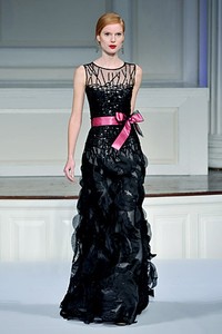 Oscar de la Renta, Pre-Fall/Winter 2011. New York Fashion Week 2011. [Photo by Slaven Vlasic/Getty Images]