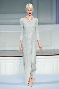 Oscar de la Renta, Pre-Fall/Winter 2011. New York Fashion Week 2011. [Photo by Slaven Vlasic/Getty Images]