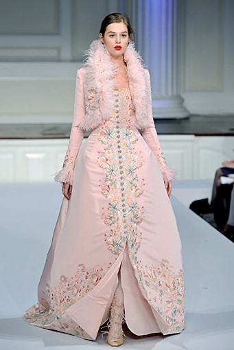Oscar de la Renta, Pre-Fall/Winter 2011. New York Fashion Week 2011. [Photo by Slaven Vlasic/Getty Images]