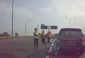Ada Acara Harganas, Tol Padalarang Pamer Paha