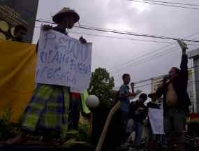 Mahasiswa Demo Sikapi Pertanian Bojonegoro Gagal
