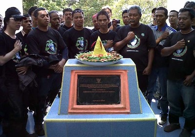 Ultah Komunitas Bajaj Pulsar di Titik Nol Kilometer