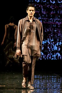 Thomas Sigar The Enchanting Culture of Minahasa at XXI Ballroom Djakarta Theater. Jakarta. [Foto: Mohammad Abduh/Wolipop]