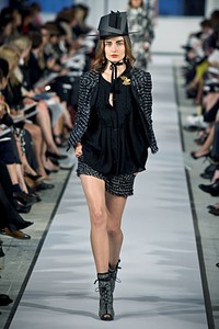 Oscar de la Renta, Resort 2012. New York Fashion Week 2012. [Photo by Thomas Concordia/Getty Images]