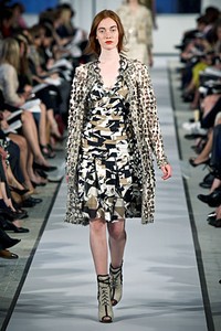 Oscar de la Renta, Resort 2012. New York Fashion Week 2012. [Photo by Thomas Concordia/Getty Images]