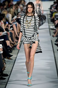 Oscar de la Renta, Resort 2012. New York Fashion Week 2012. [Photo by Thomas Concordia/Getty Images]