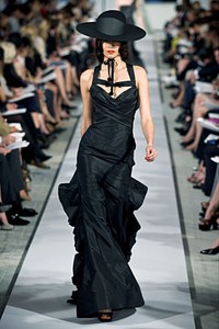 Oscar de la Renta, Resort 2012. New York Fashion Week 2012. [Photo by Thomas Concordia/Getty Images]