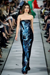 Oscar de la Renta, Resort 2012. New York Fashion Week 2012. [Photo by Thomas Concordia/Getty Images]