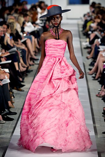 Oscar de la Renta, Resort 2012. New York Fashion Week 2012. [Photo by Thomas Concordia/Getty Images]