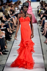 Oscar de la Renta, Resort 2012. New York Fashion Week 2012. [Photo by Thomas Concordia/Getty Images]