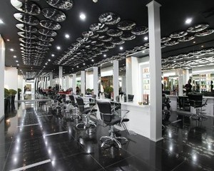 Pengalaman Spesial Dimanja oleh Sunsilk Hair Studio