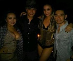 Manohara Bosan Membahas Foto Seksi Bareng Ibunda