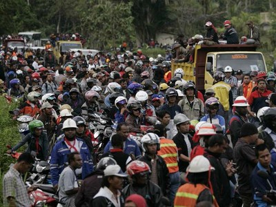 Karyawan Freeport Tuntut Kenaikan Upah