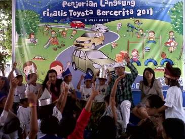 Toyota Tantang Guru TK Mendongeng pada Anak Jalanan