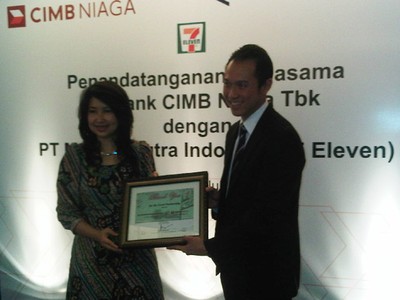 CIMB Niaga Gandeng 7 Eleven