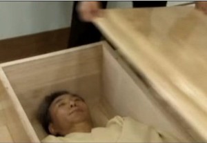 Kursus Kematian untuk Hindari Bunuh Diri