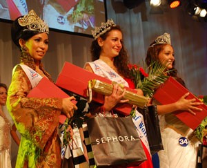 Dian Inggrawati Raih Gelar Runner-up 2 Miss Deaf World 2011