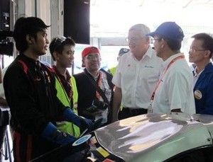 Kendaraan Irit BBM Mahasiswa Indonesia Dipuji di Malaysia