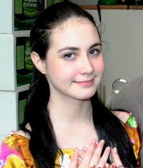 Takut Diculik, Arumi Bachsin Tak Berani Keluar Rumah Sendiri