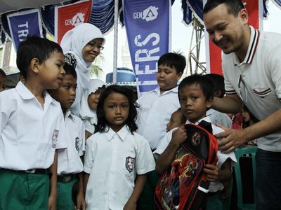 Banyu Biru & Gen A Gelar Baksos