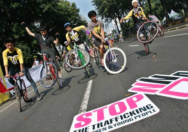 Penggemar Fixie Kampanye Anti Trafiking