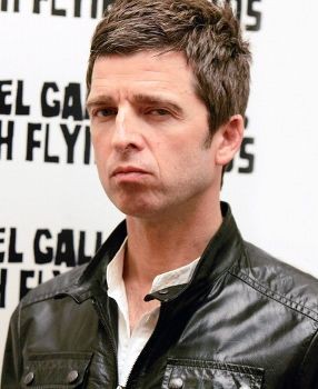 Noel Gallagher Sertakan Lagu Oasis di Album Solonya