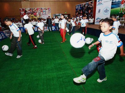 13 Tim Sepak Bola Anak Siap Bertarung