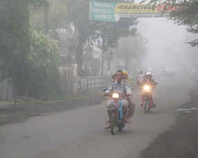 Wilayah Banyuwangi Selatan Diguyur Hujan Abu