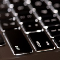 MacBook Air Baru akan Punya Backlit Keyboard 