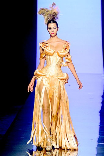 Jean Paul Gaultier, Fall/Winter Couture 2011. Paris Fashion Week 2011. [Photo by Pascal Le Segretain/Getty Images]