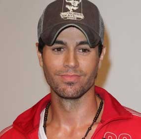 Enrique Iglesias Batal Konser di Indonesia