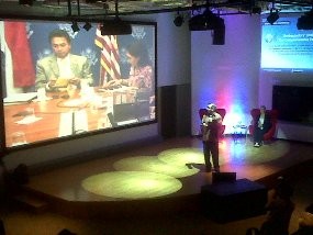 Dino Patti Djalal: Saya Dubes Twitter 