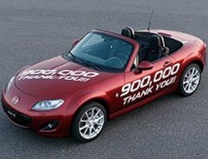 Mazda MX-5 Nongol di IIMS 2011