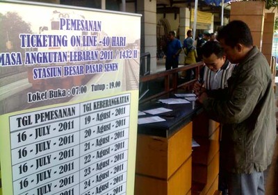 Hari Pertama Pemesanan Tiket Mudik Masih Sepi