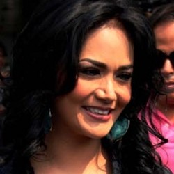 Anang Cuek Bilang Ingin Melamar Ashanty di Depan KD