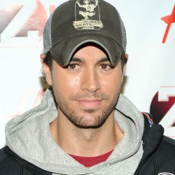 Enrique Iglesias Sering Patah Hati Saat Remaja