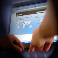 Facebook Siapkan Aplikasi Baca Berita 